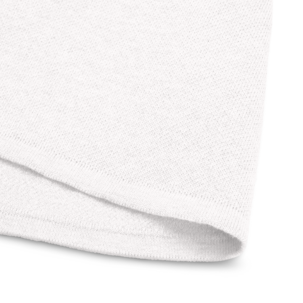 Shy dog | Knitted classic tee